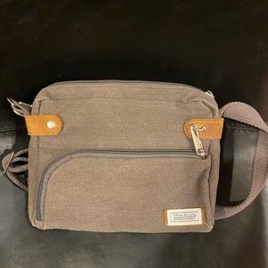 Travelon Anti-Theft Heritage Sm. Crossbody Bag